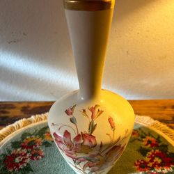 Jarrón Biscuit Rotan Elton England 