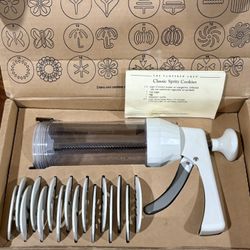 Pampered Cheff Cookie Press 