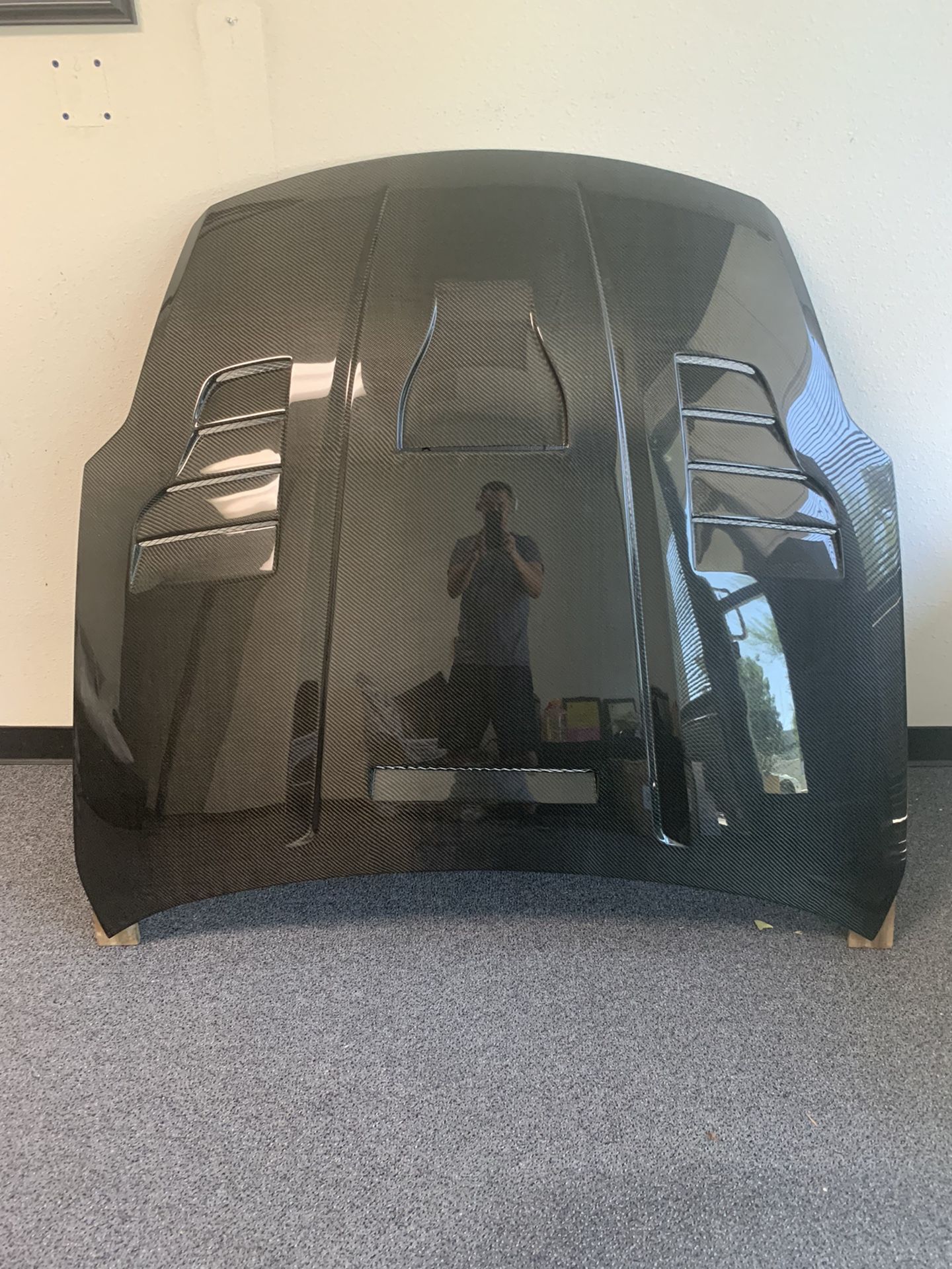 SEIBON Carbon Fiber Hood for 03-06 350Z Z33