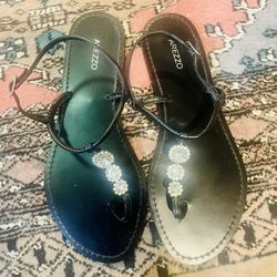 AREZZO Black Leather Sandal With Rhinestone New 9 