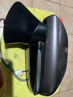 Toyota camry SE mirror