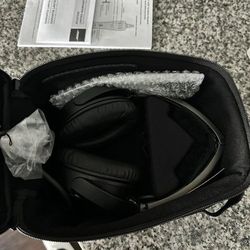 Bose A20 Bluetooth Aviation Headset 
