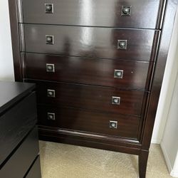 Ashely’s Dresser Chest 5 Drawers 