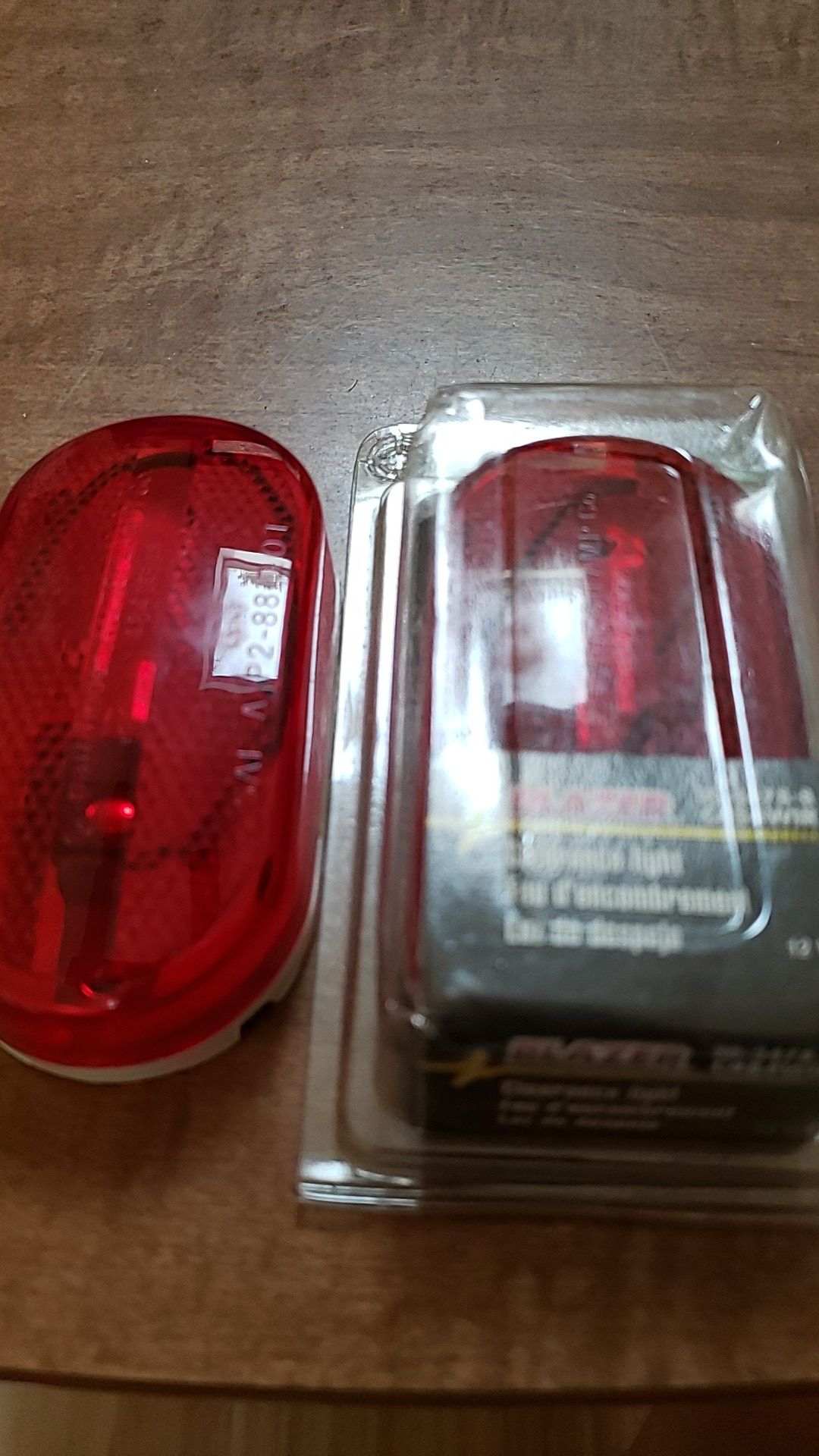 Set of 2 laser marker or clearance lights
