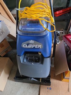 Windsor Clipper commercial carpet cleaner