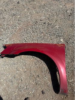 2012 Dodge Avenger Left and right Fenders