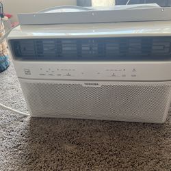 Toshiba Window AC Unit 