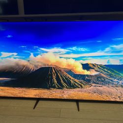 Sony 85 Inch Mini LED QLED 4K Ultra HD TV BRAVIA 7 Smart Google TV with Dolby Vision HDR and Exclusive Features for PlayStation®5 (K-85XR70) 