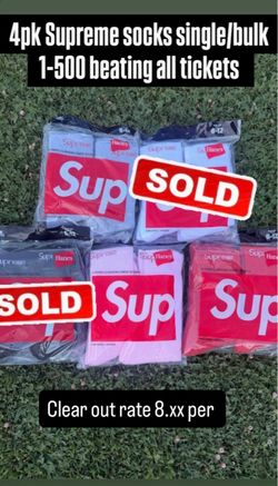 Supreme x Hanes 4-Pack Crew Socks