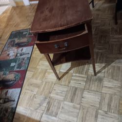 Antique Side Table Great Condition!