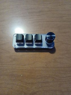 Macro Keys with Knob