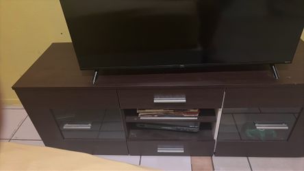 Tv stand