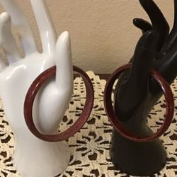 Vintage and Elegant Skinny Wooden Bangle Cherry/Brown Color.  (2) Like New.  Size:  8