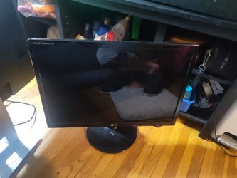 LG L227WTG-PF Black 22" 2ms Widescreen LCD Monitor 300 cd/m2 10000:1DCR with HDCP Support