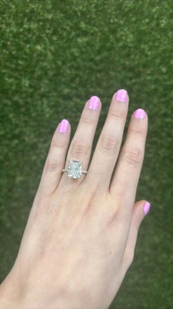 14kt lab diamond engagement