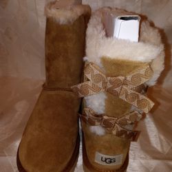 Ladies UGGS