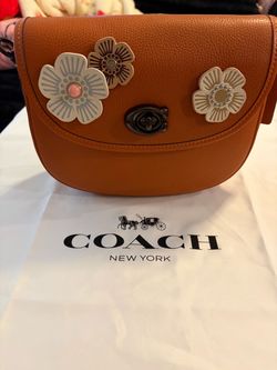NWOT coach willow saddle bag
