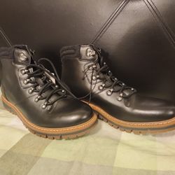 Brand New Goodfellow & Co Men’s Black Hiking Boots 10M