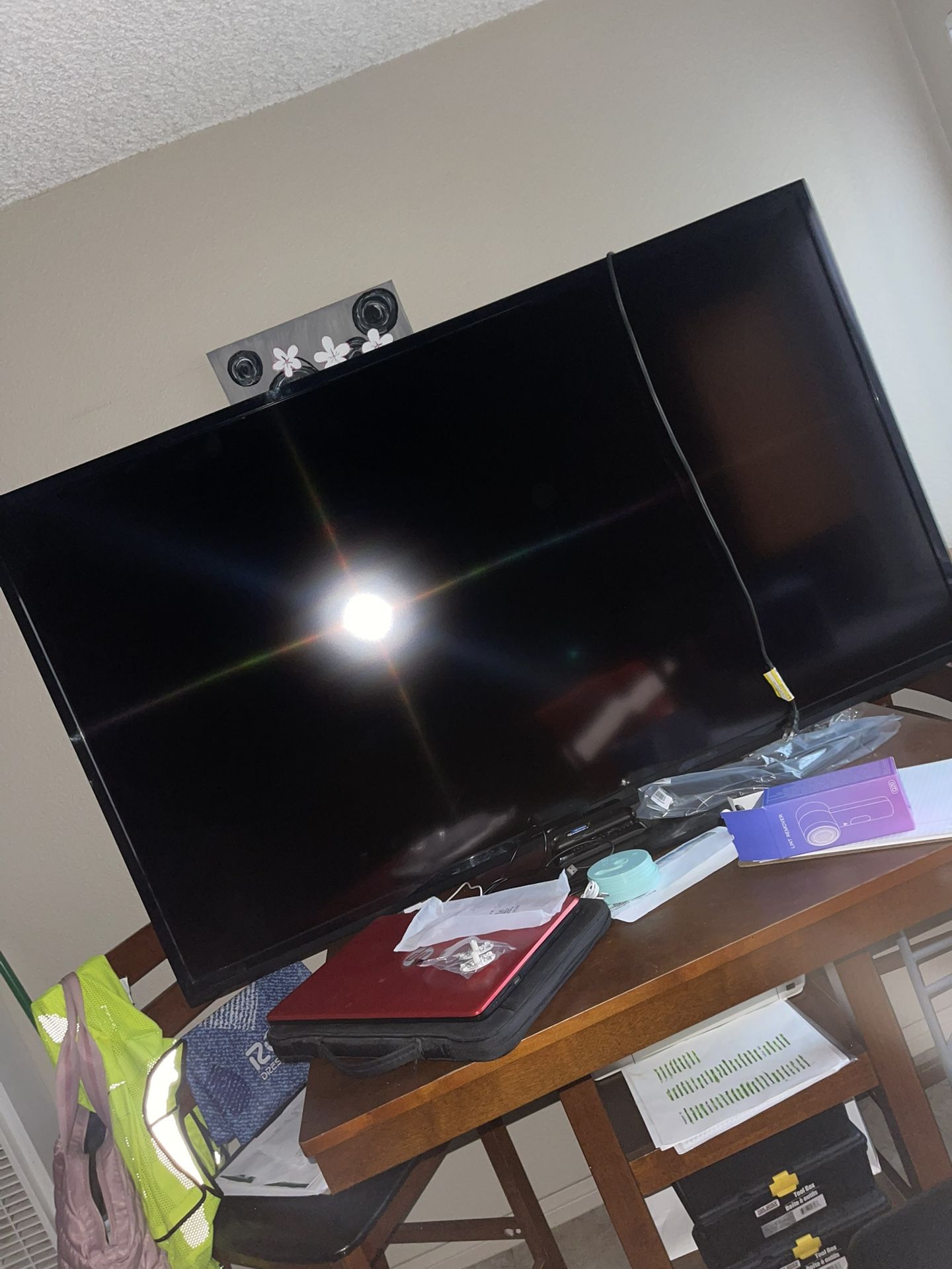 60” Vizio TV