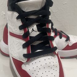 Nike Jordan NU Retro 1 Low GS