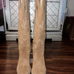 Women’s Boots