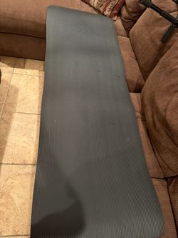 Foam Mat & Pull Up Bar