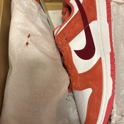 Nike Dunk Low Valentines Day 2024 Size 8.5 Men’s