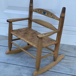 Vintage Doll/Child’s Wooden Rocking Chair Hand-Painted Heart Woven Seat Rustic 