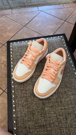 Air Jordan 1 Low Sneakers