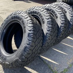 Goodyear Wrangler Duratrac LT245/75/17”