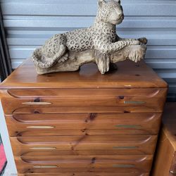 Ceramic Lounging Wild Leopard 
