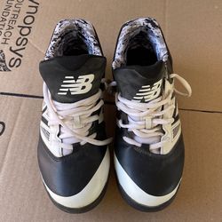 New Balance Blank And White Size 6 For Kids For Baseball