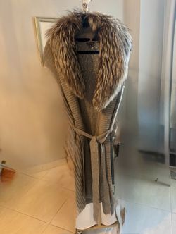 Cardigan With Natural  Fur Removable