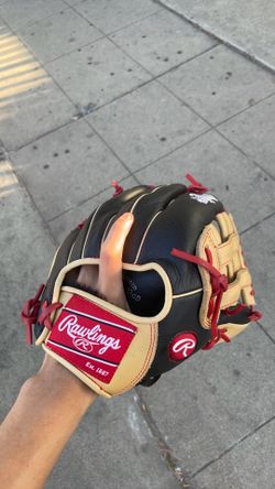 Rawlings baseball glove