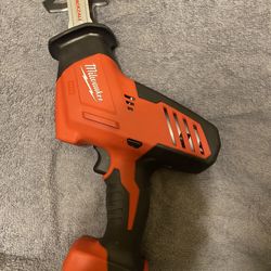 Milwaukee Hackzall 2625-20 + 2.0 CP Battery