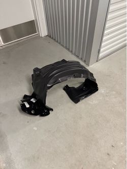 Front Driver Side Fender Liner/ Wheel Well Guard