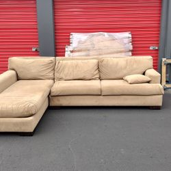 Sectional Couch 