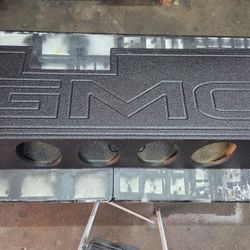 Custom 2019-2026 Gmc Sierra Crew Cab Subwoofer Box 8" & 6x9s SLT SLE AT4 DENALI