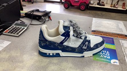 Louis Vuitton trainer sneakers Size 9 authenticated by Entrupy