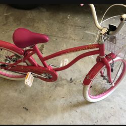 20” kids Bike With Doll Seat Never Used It! 