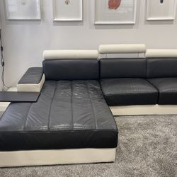 Leather Black &white Sectional!!!