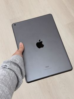 iPad 9th Gen 10.2" (WiFi) 64GB Fair Space Gray
