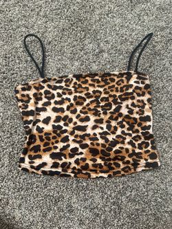 Leopard print crop top