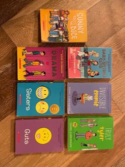 Lot of 7 Scholastic Graphic Novel Books