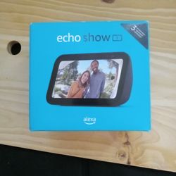 Eco Show 5