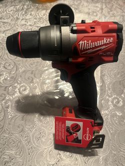 Brand New Milwaukee M18 Fuel 1/2” Hammer Drill Driver Never Used (tool Only)