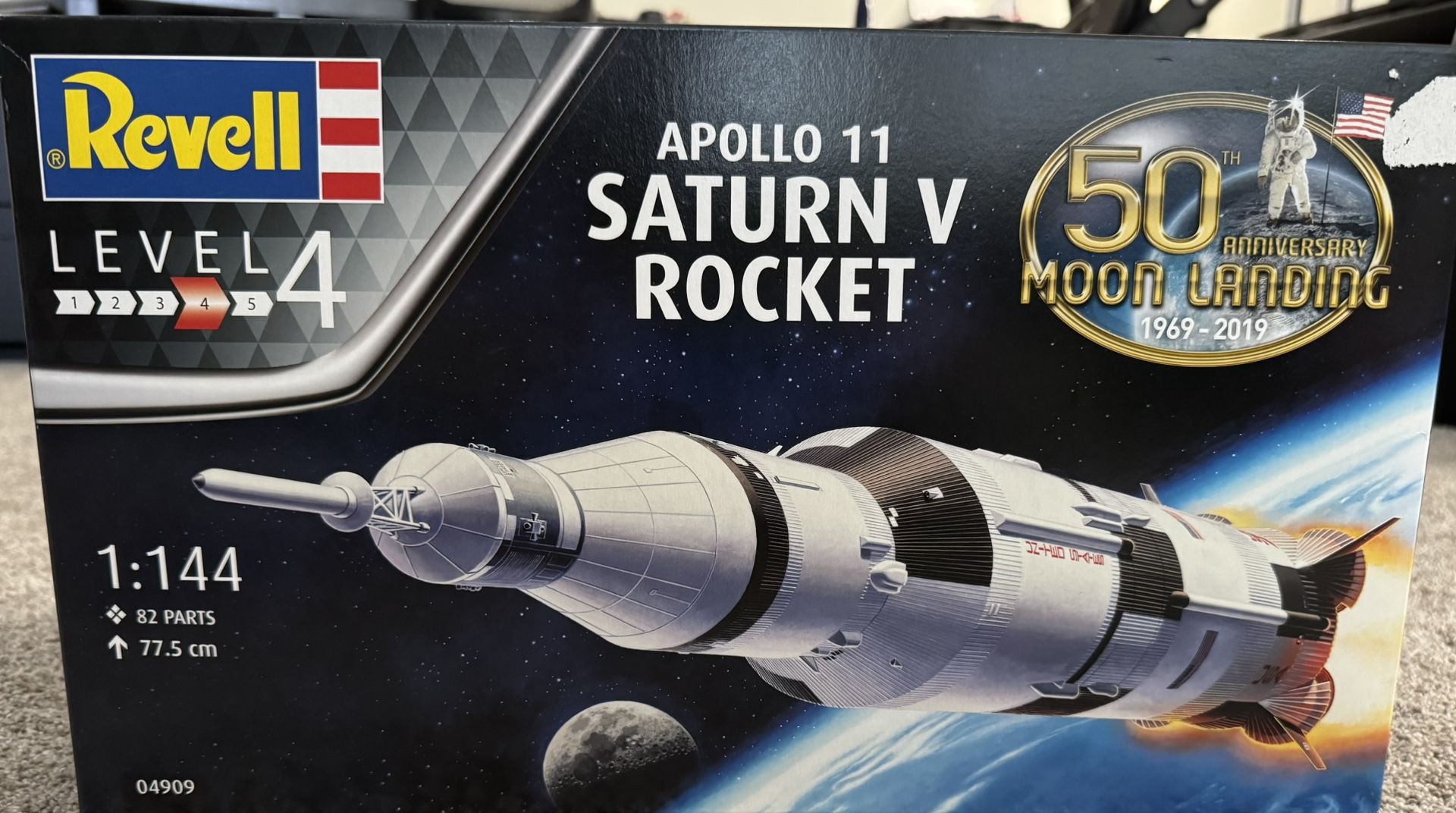 Apollo 11 Model Rocket