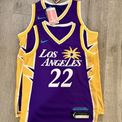 Nike LA Sparks Kids Jerseys – Sizes Small & Medium – New w/ Tags 