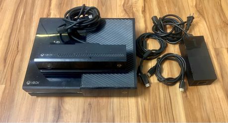 Xbox One Console with Kinect