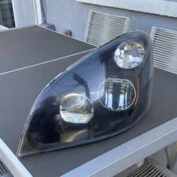 2017 Freightliner Cascadia Driver Side OEM Headlight 